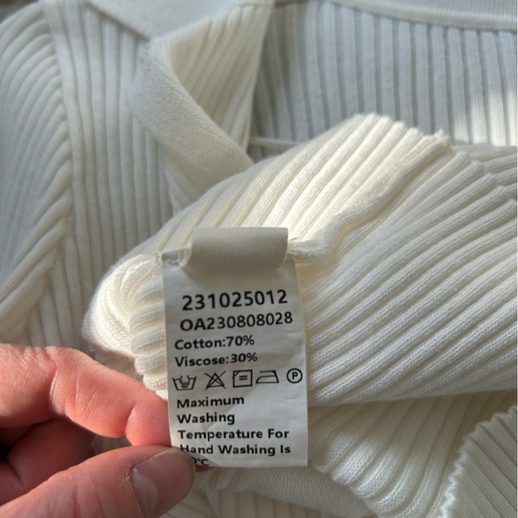 Commese Ribbed Knit Cardigan - Picture 5 of 5